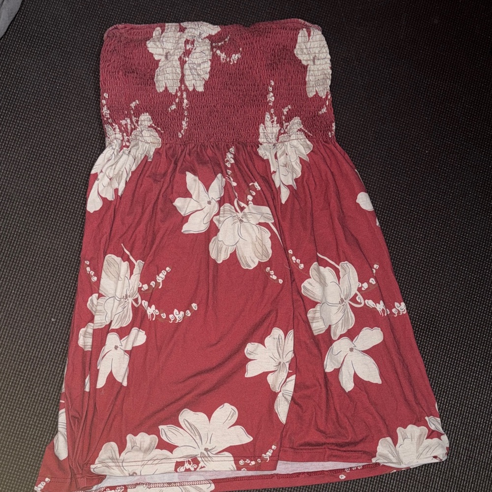 Amazon Essentials Red Strapless Dress with White Floral Pattern